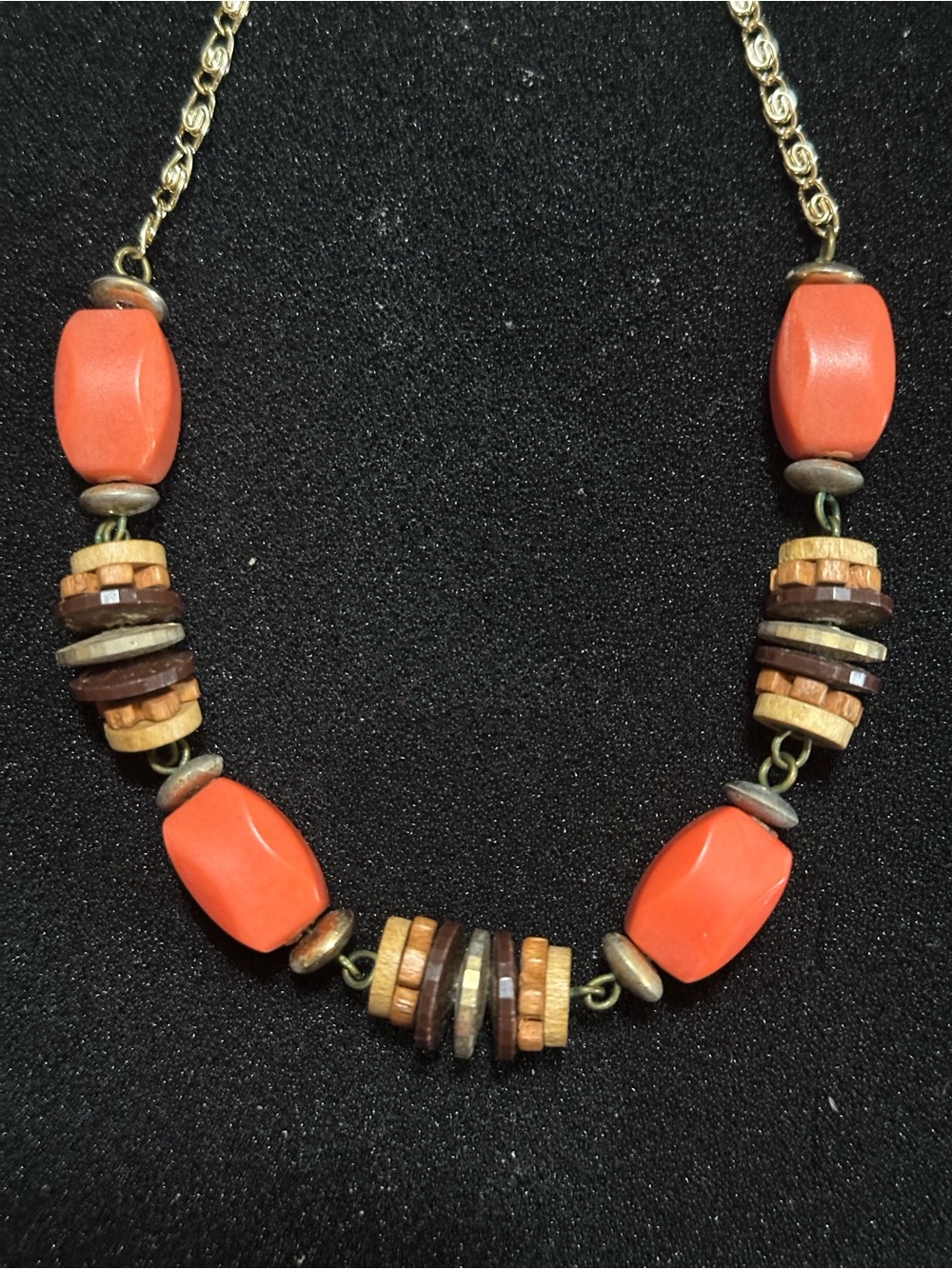 Vintage 1970s Boho Chunky Orange & Wood Disc Statement Necklace Gold Tone